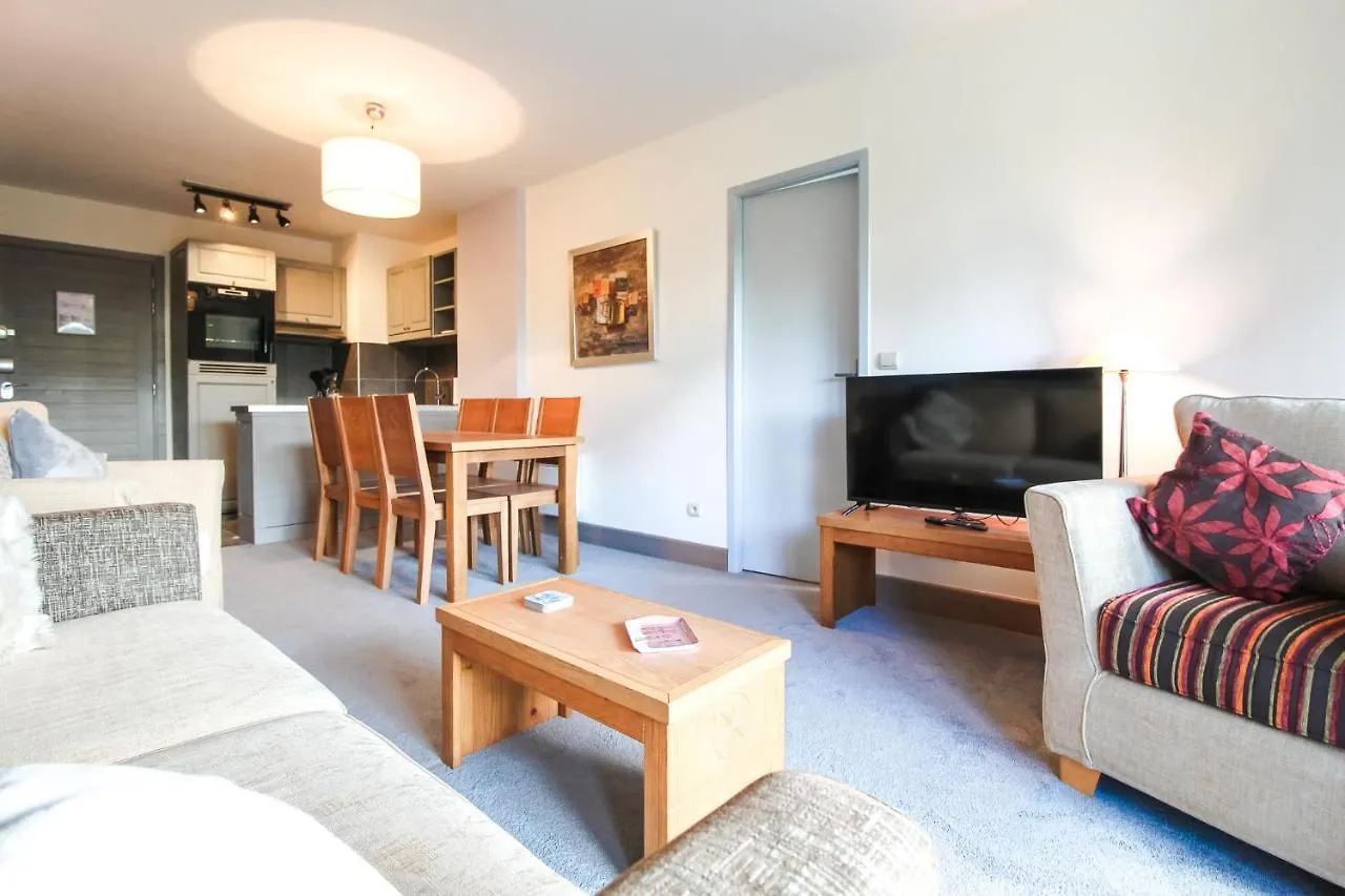 South-Facing Newly Renovated 2-Bed Apartment Les Terrasses D'Eos Flaine