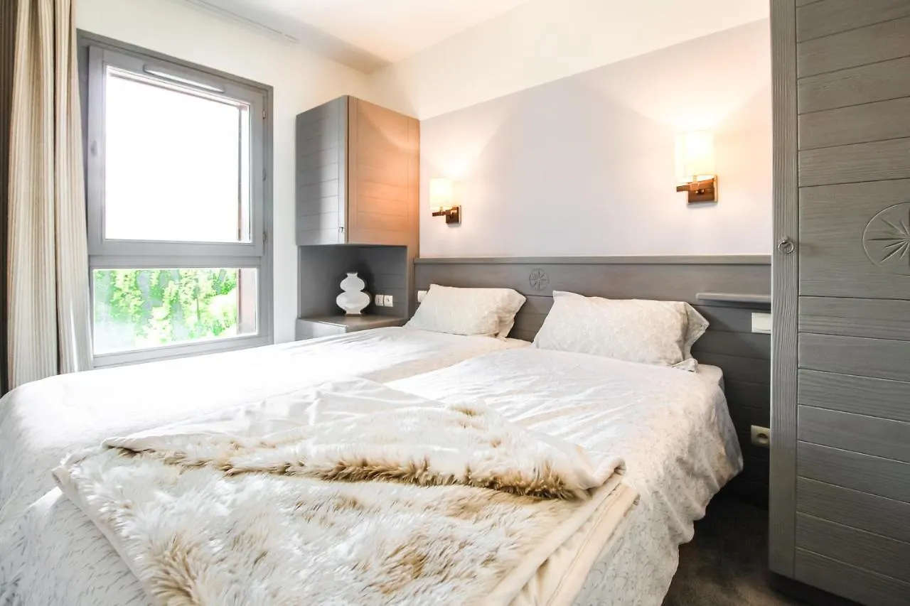 South-Facing Newly Renovated 2-Bed Apartment Les Terrasses D'Eos Flaine 0*,  France