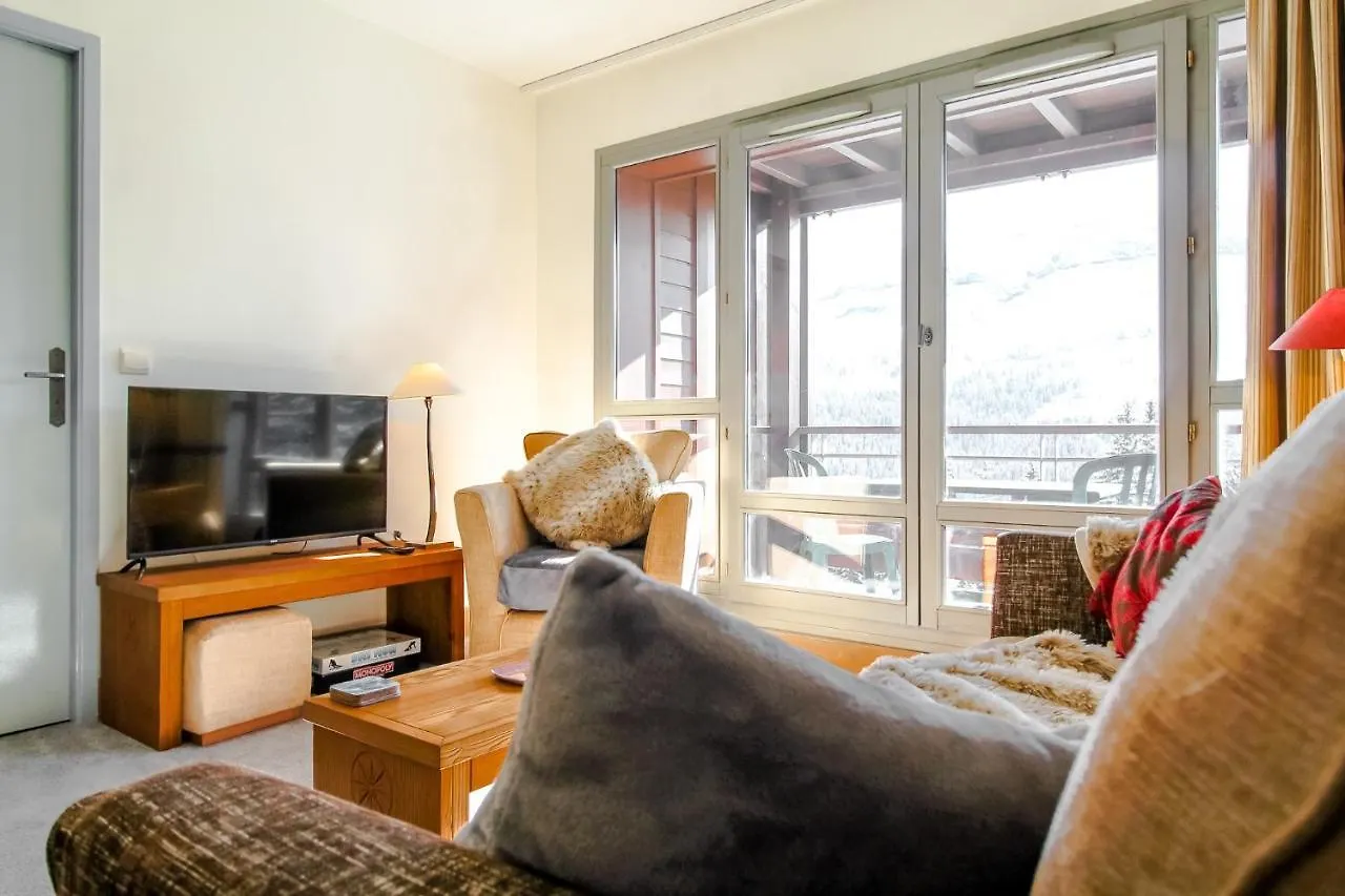 South-Facing Newly Renovated 2-Bed Apartment Les Terrasses D'Eos Flaine
